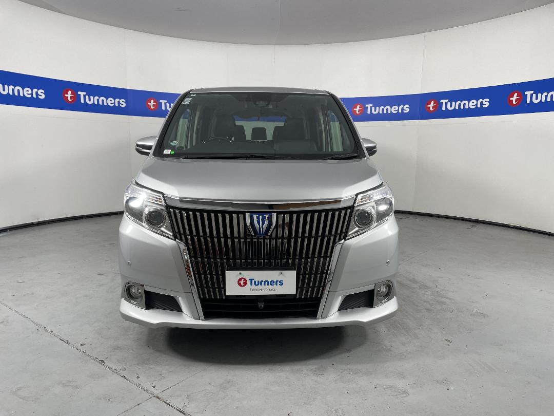 Photo '2' of Toyota Esquire