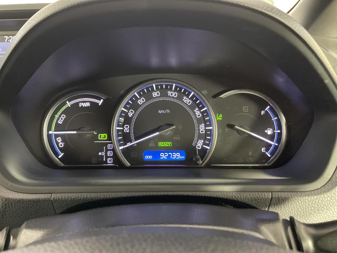 Photo '20' of Toyota Esquire