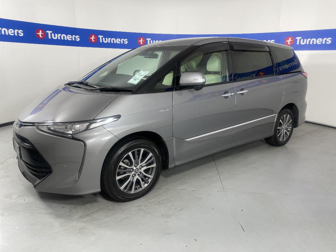 Photo '4' of Toyota Estima