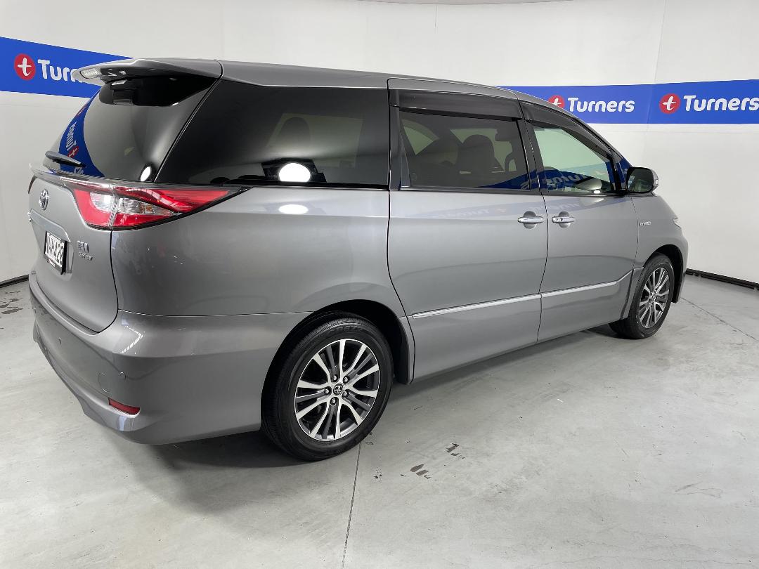 Photo '7' of Toyota Estima