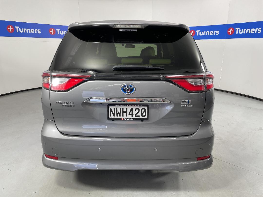 Photo '6' of Toyota Estima