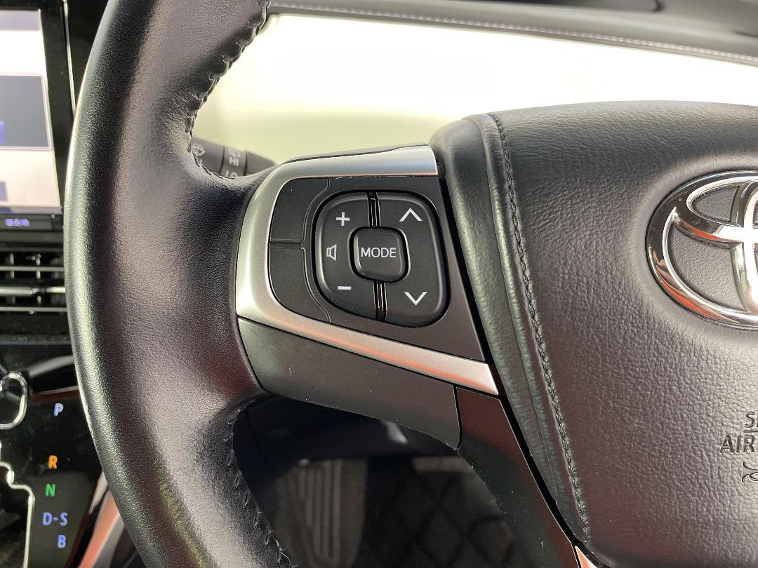 Photo '28' of Toyota Estima