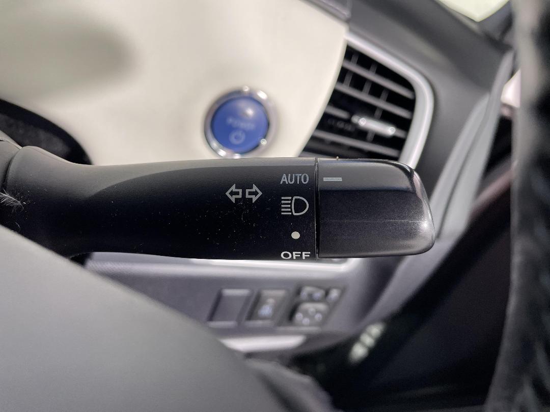 Photo '30' of Toyota Estima