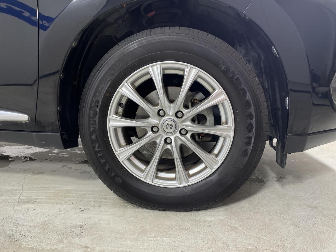 Photo '9' of Toyota Harrier