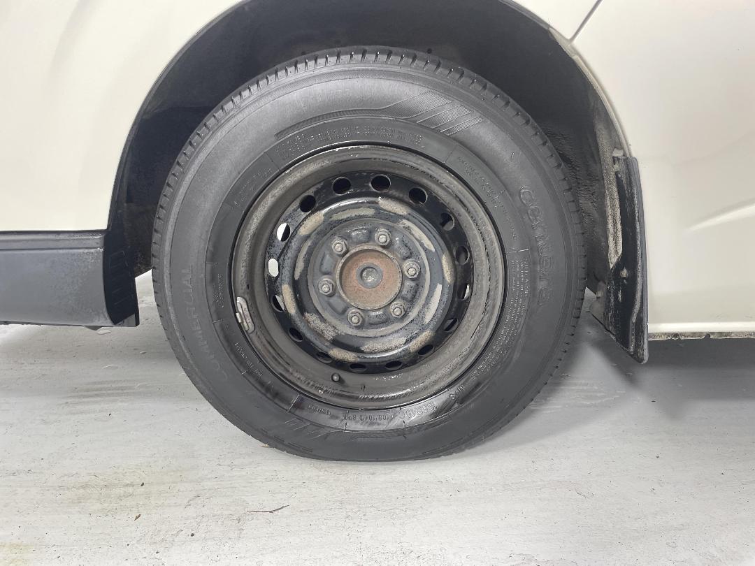 Photo '10' of Toyota Hiace Photo '10' of Toyota Hiace