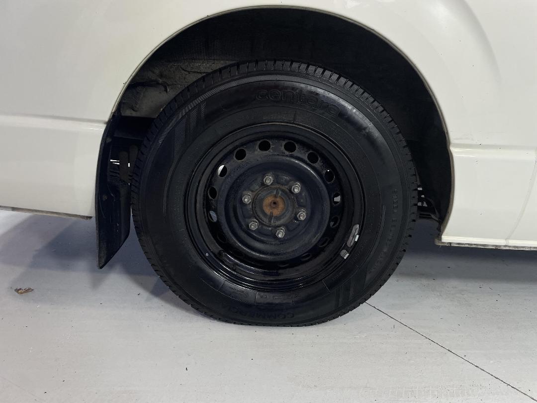 Photo '12' of Toyota Hiace Photo '12' of Toyota Hiace