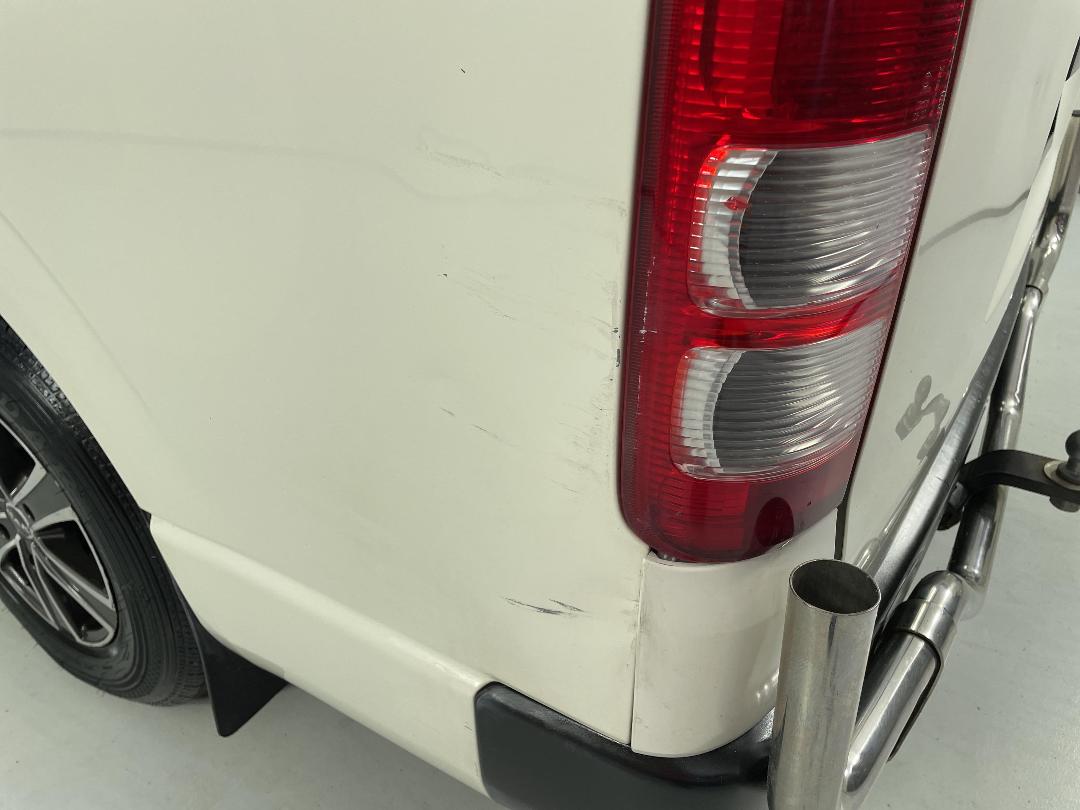 Photo '31' of Toyota Hiace