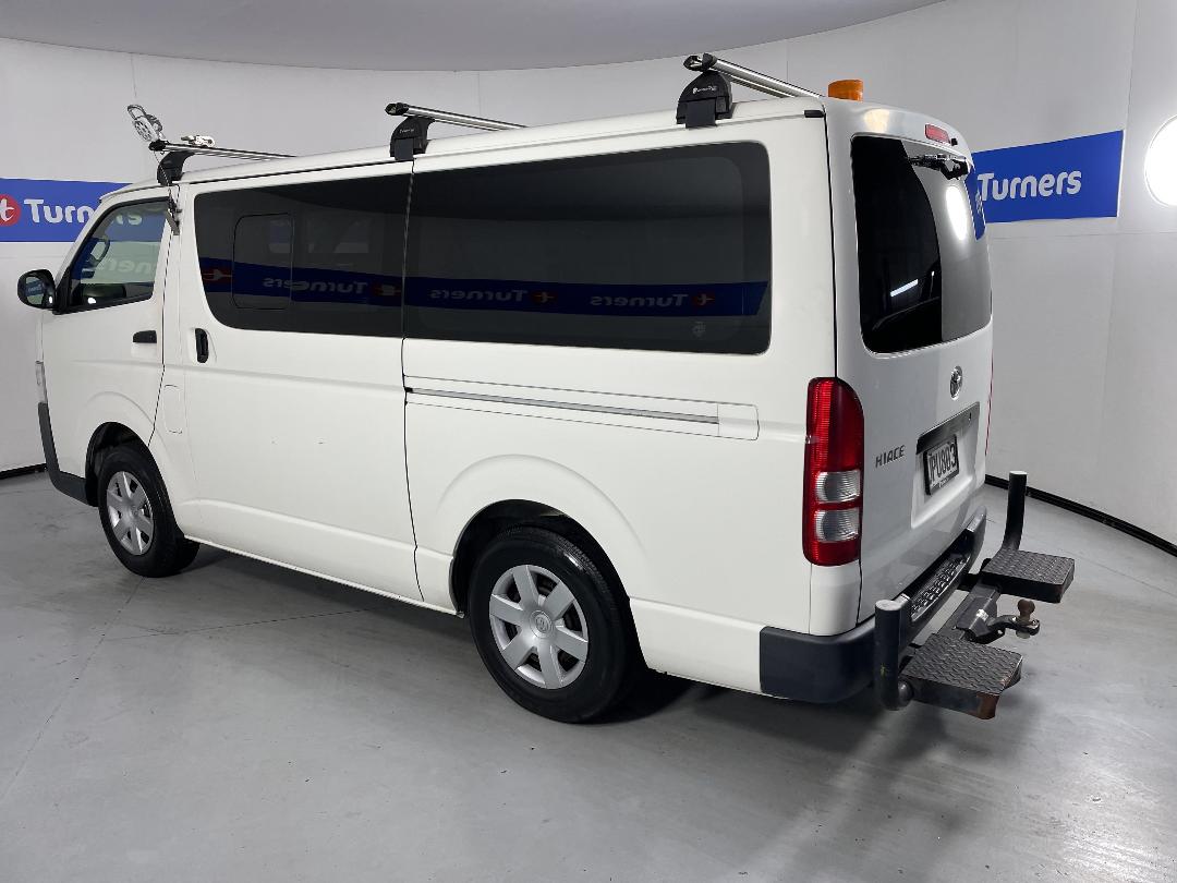 Photo '5' of Toyota Hiace