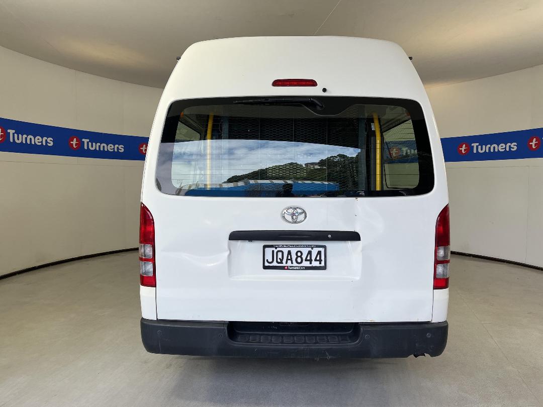 Photo '6' of Toyota Hiace