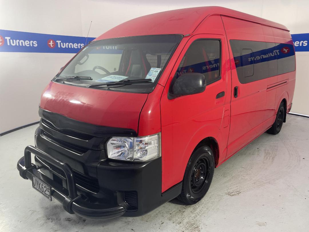 Photo '4' of Toyota Hiace