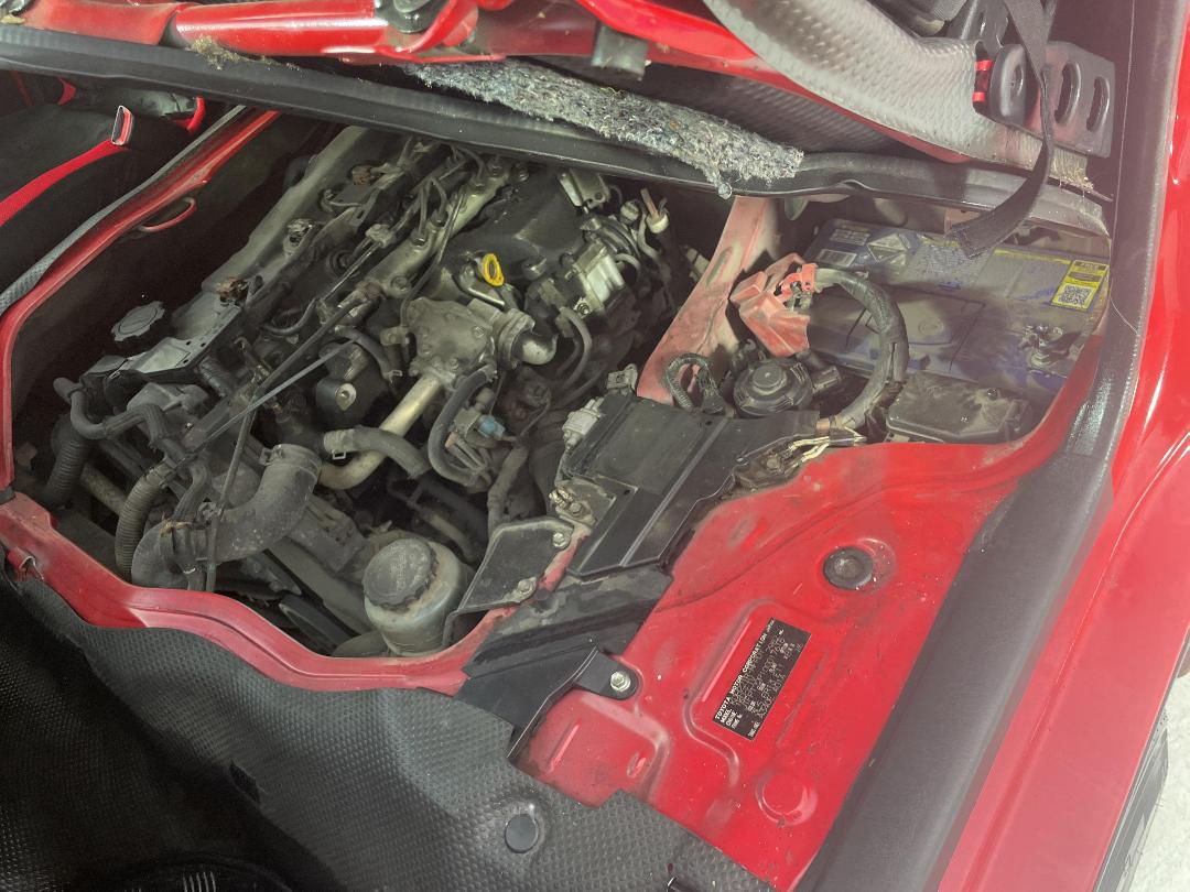 Photo '13' of Toyota Hiace