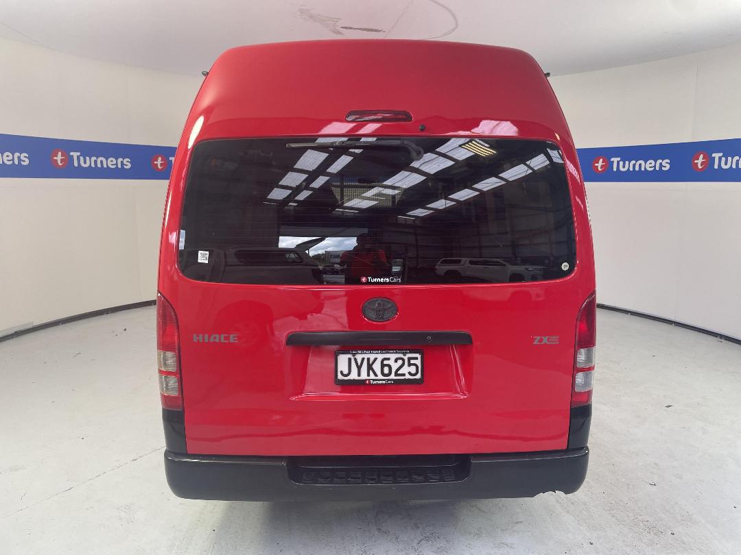 Photo '6' of Toyota Hiace