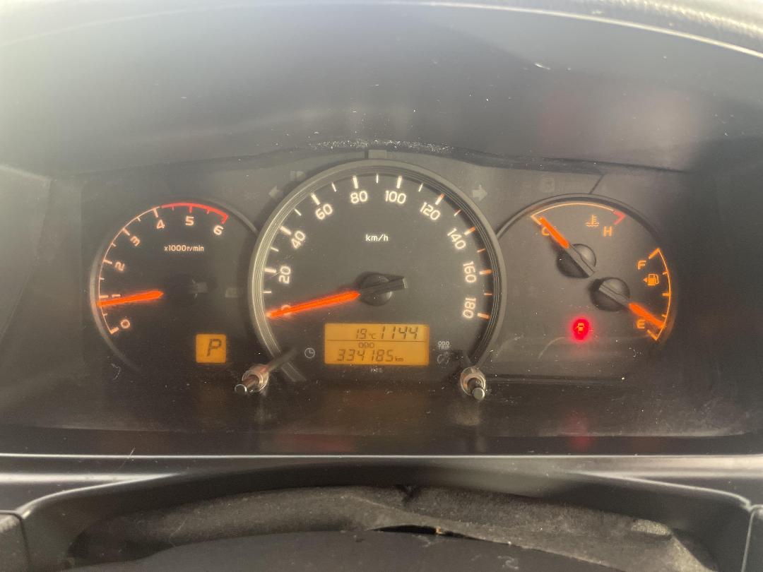 Photo '20' of Toyota Hiace