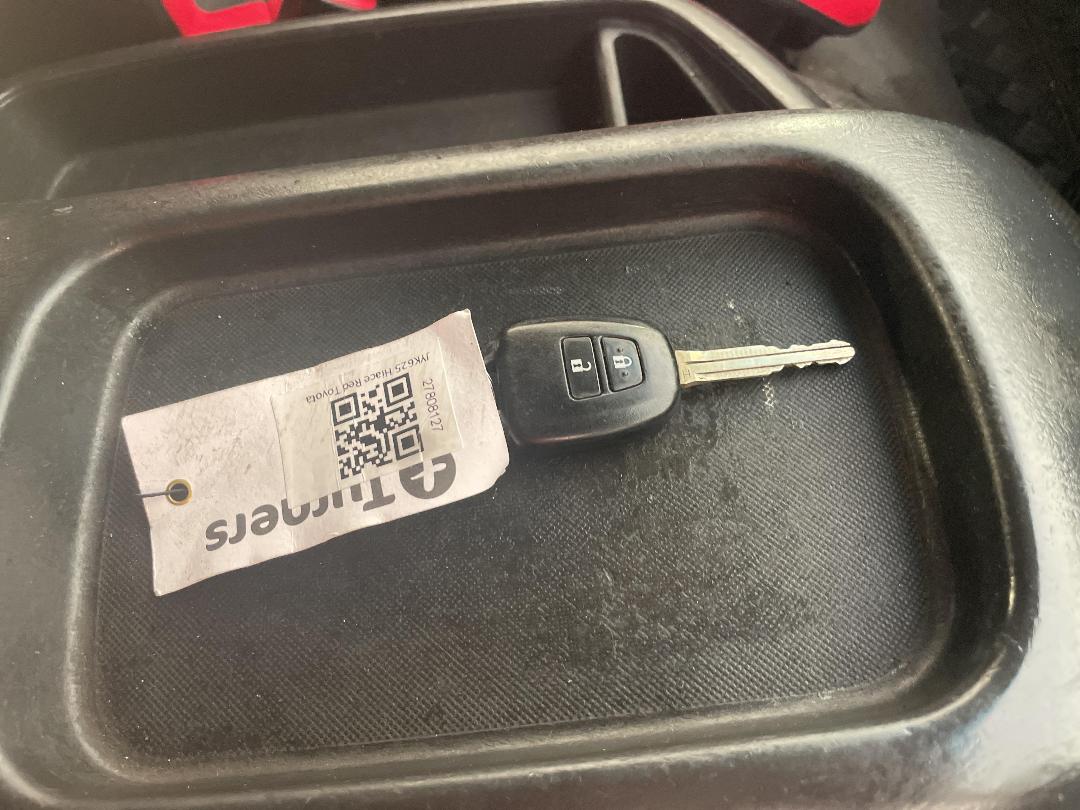 Photo '21' of Toyota Hiace