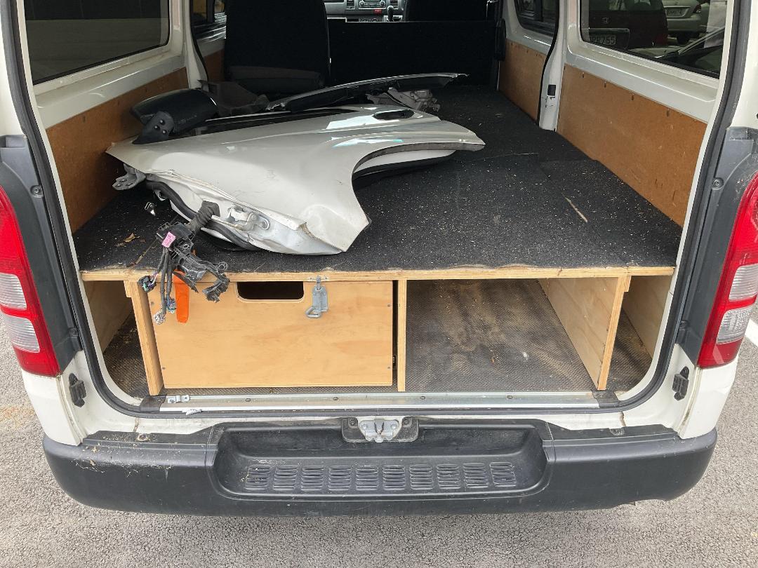 Photo '15' of Toyota Hiace ZL