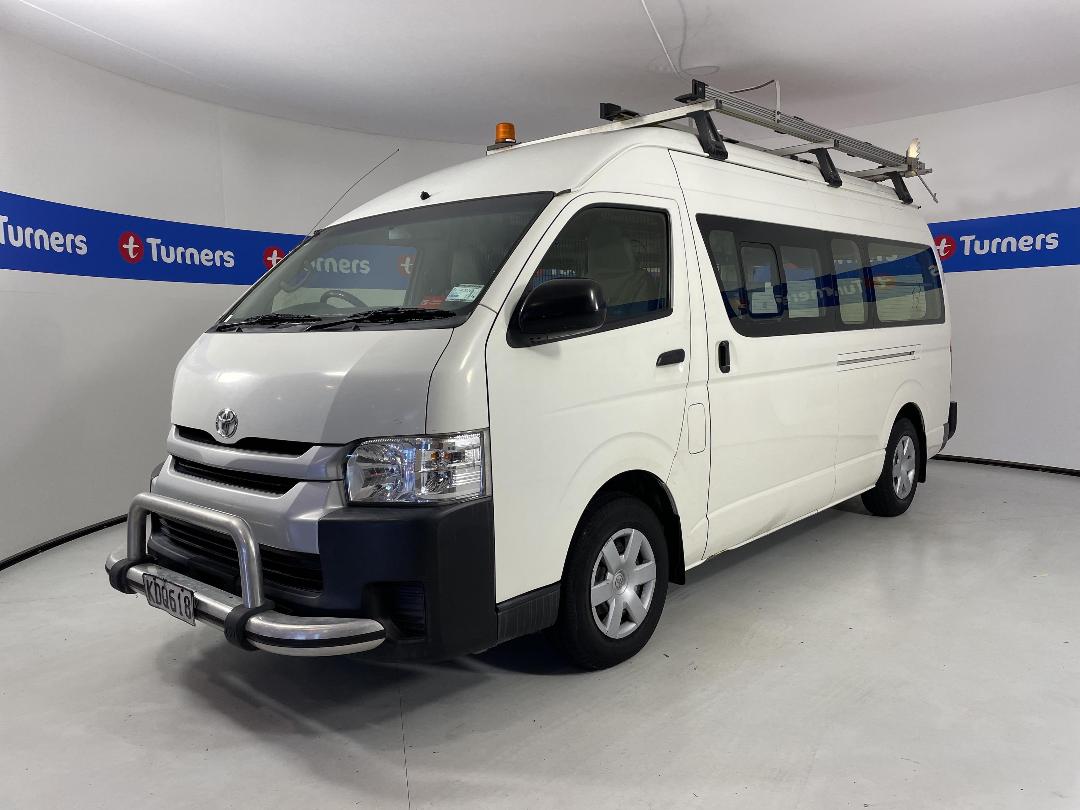 Photo '4' of Toyota Hiace