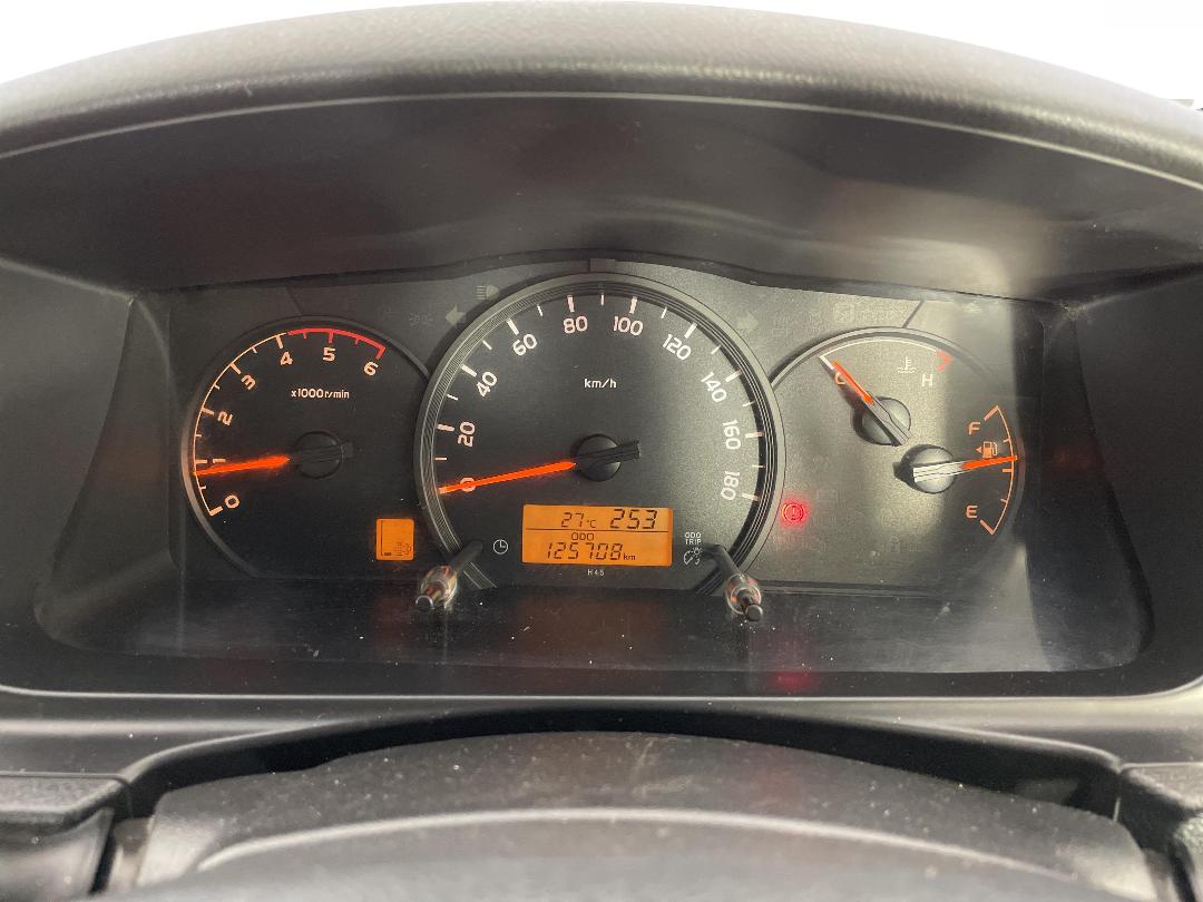 Photo '20' of Toyota Hiace