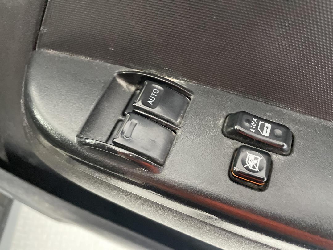 Photo '22' of Toyota Hiace