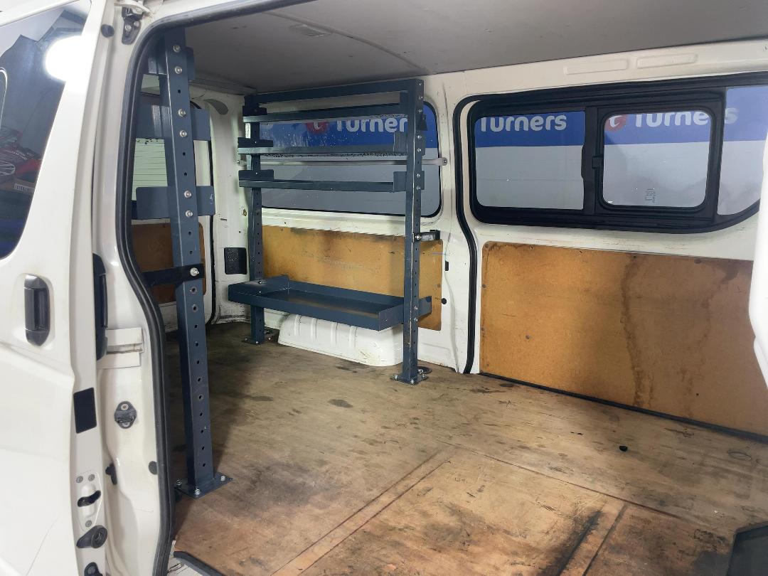 Photo '20' of Toyota Hiace