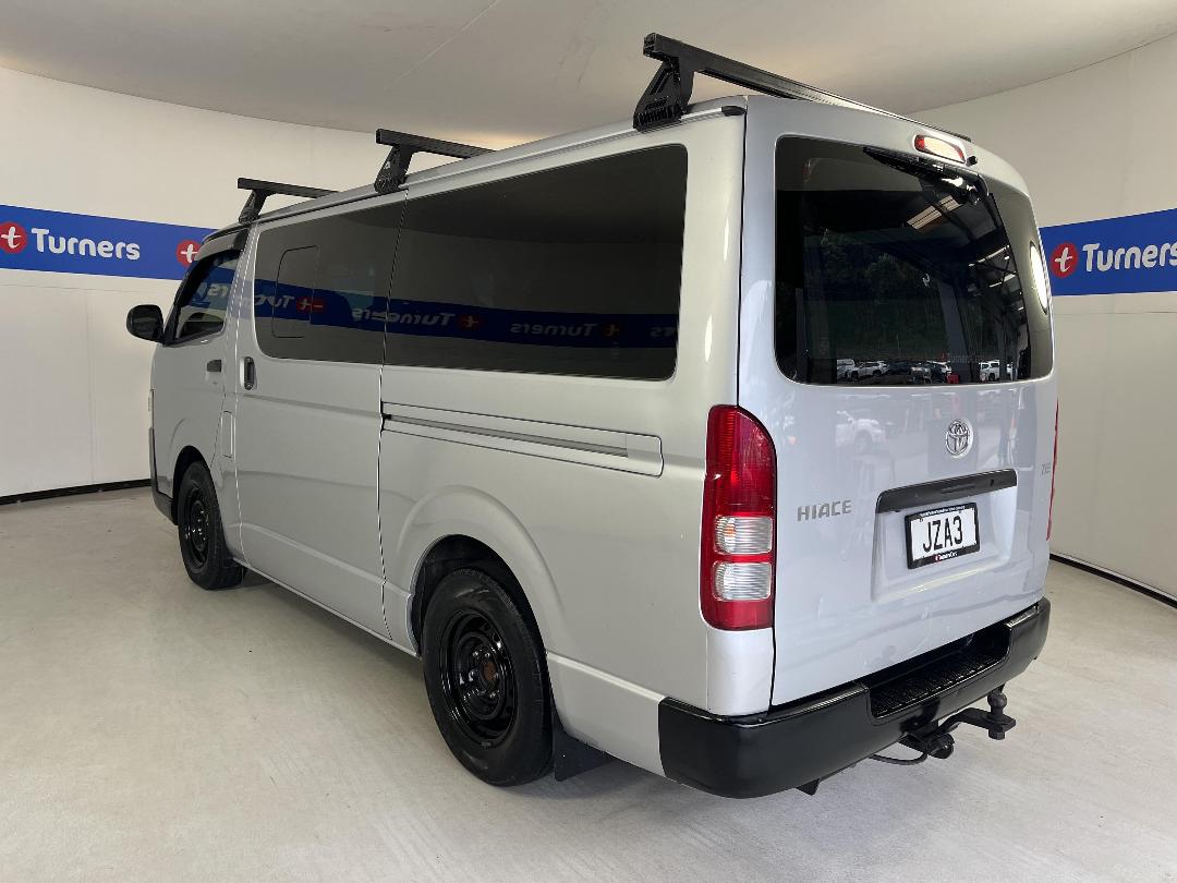 Photo '5' of Toyota Hiace