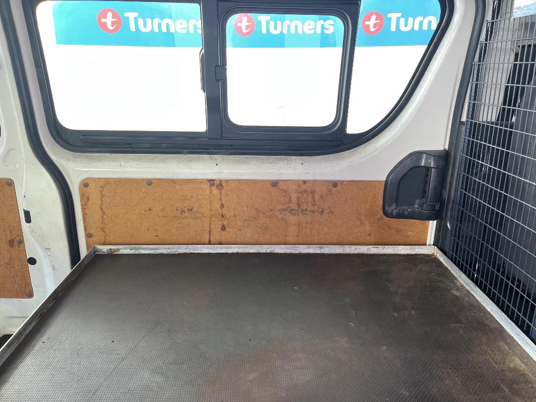 Photo '19' of Toyota Hiace