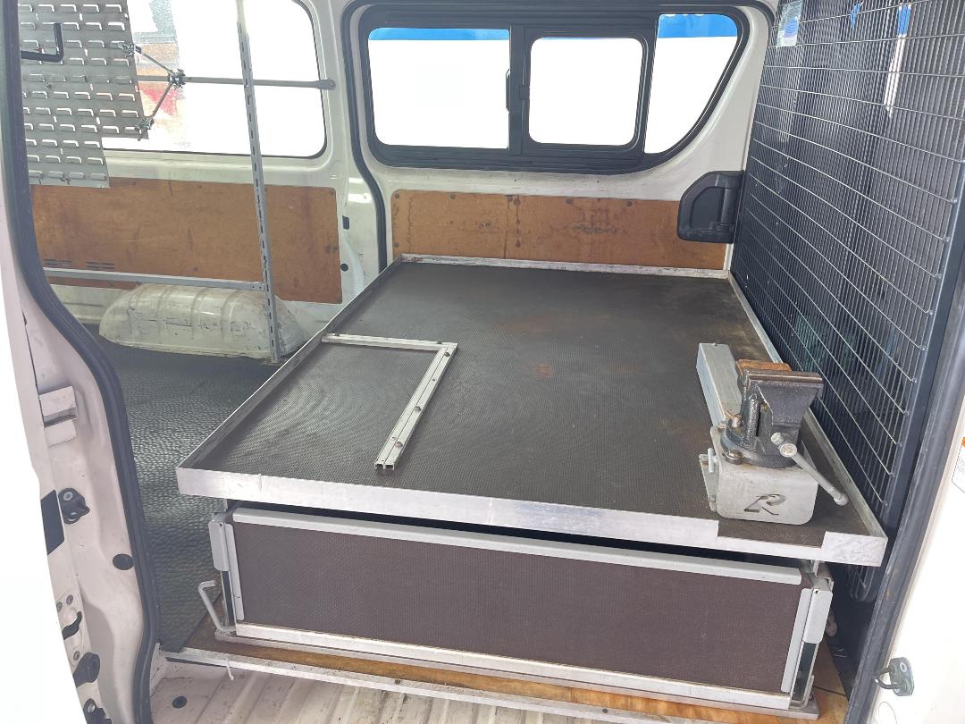 Photo '20' of Toyota Hiace