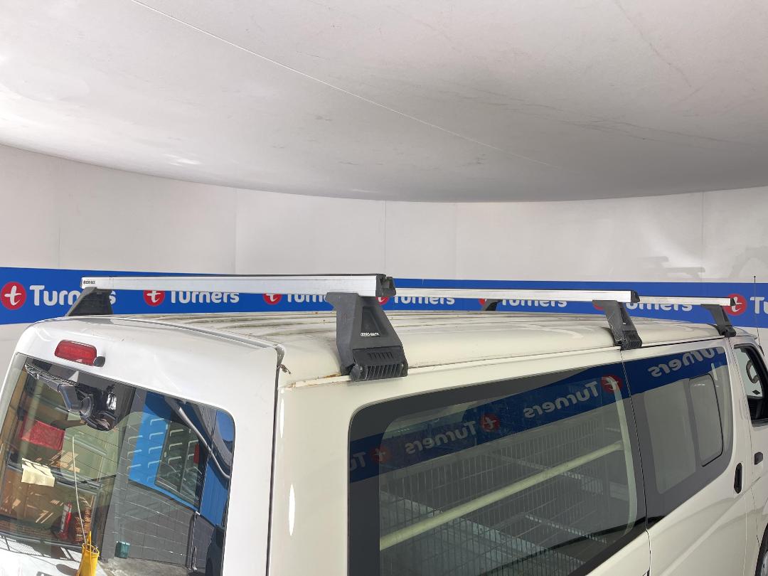 Photo '25' of Toyota Hiace