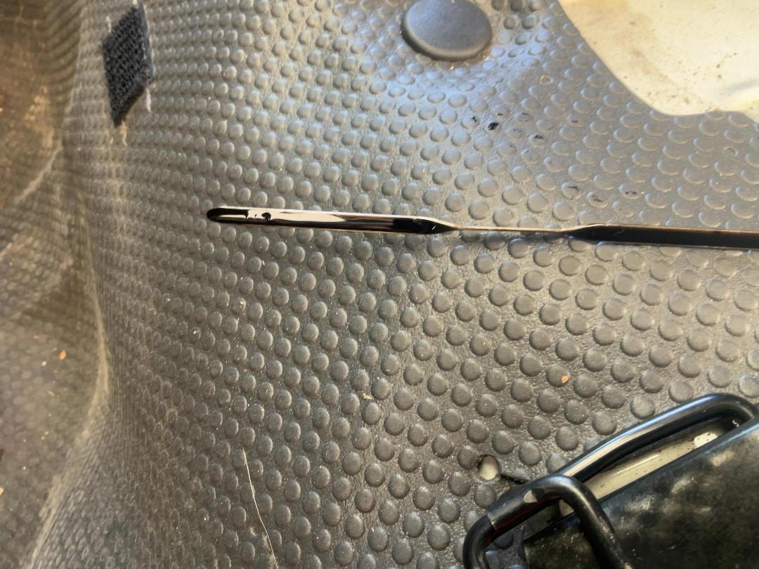 Photo '10' of Toyota Hiace ZL TD