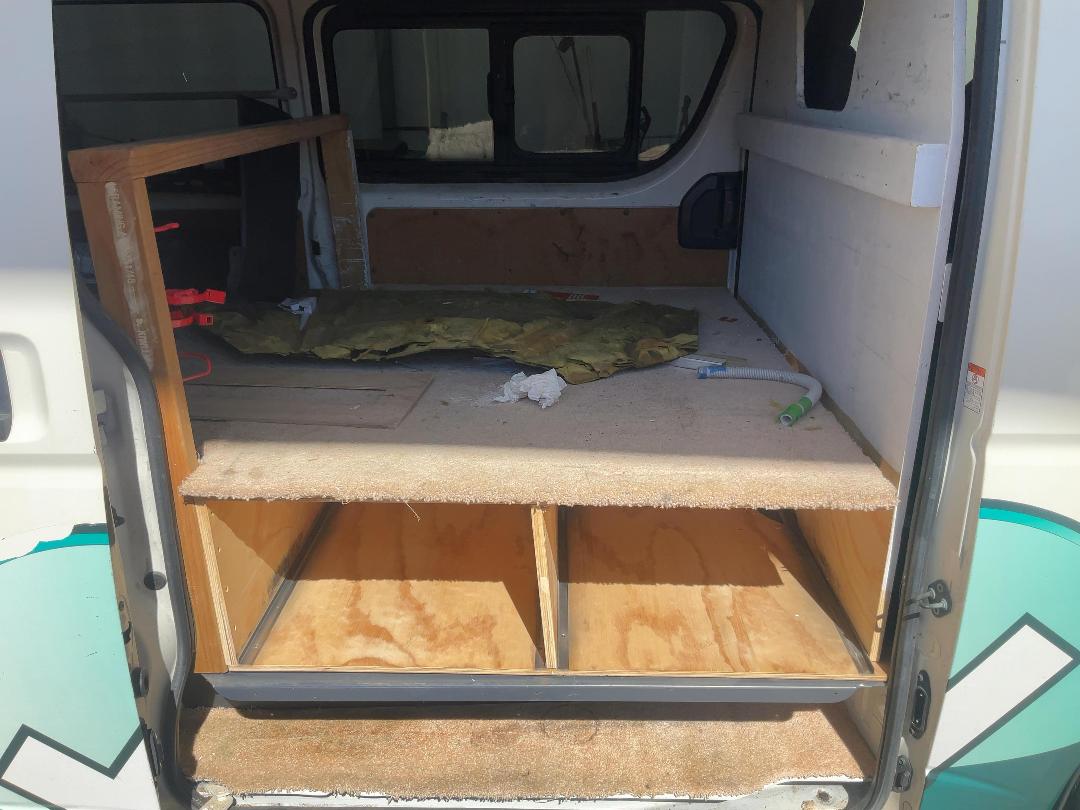 Photo '13' of Toyota Hiace ZL TD