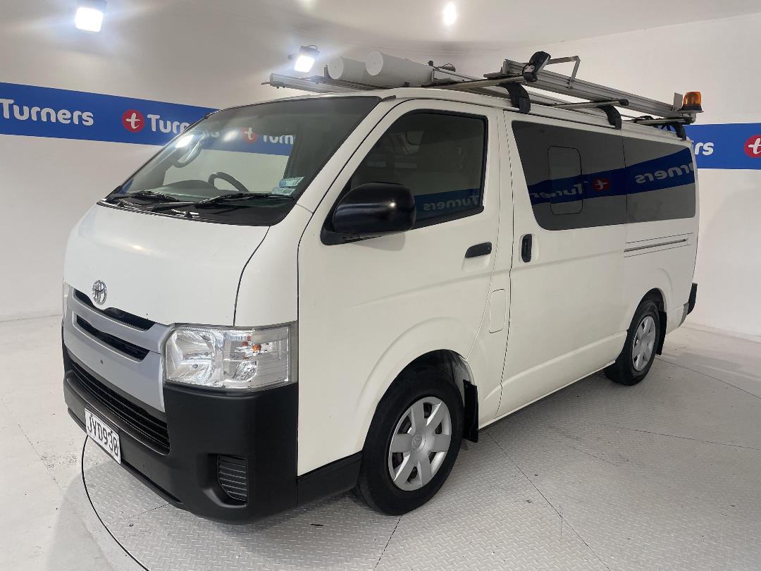 Photo '4' of Toyota Hiace Photo '4' of Toyota Hiace