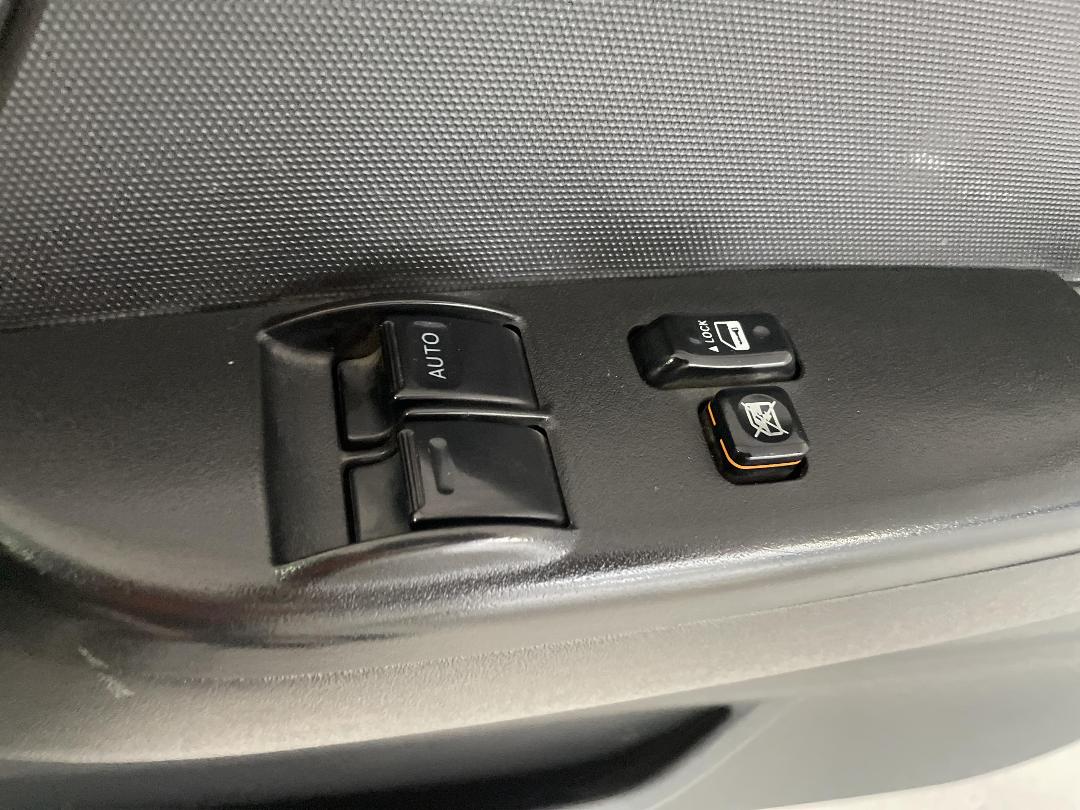 Photo '22' of Toyota Hiace Photo '22' of Toyota Hiace