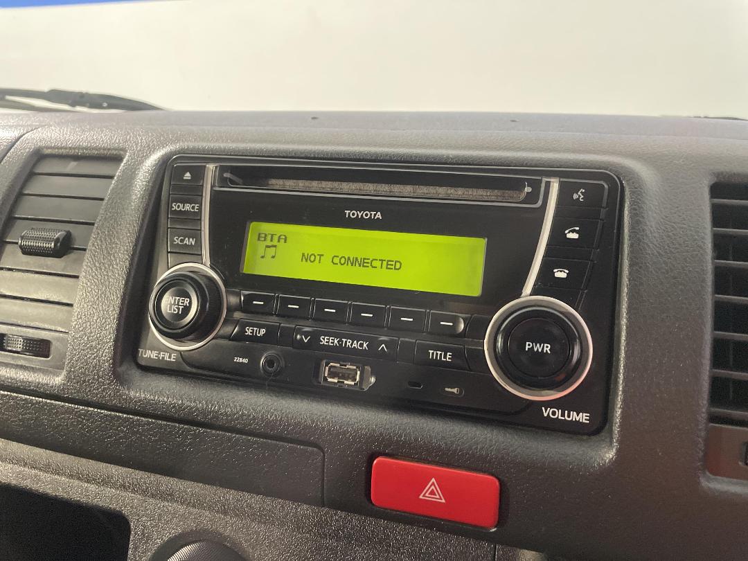 Photo '27' of Toyota Hiace Photo '27' of Toyota Hiace