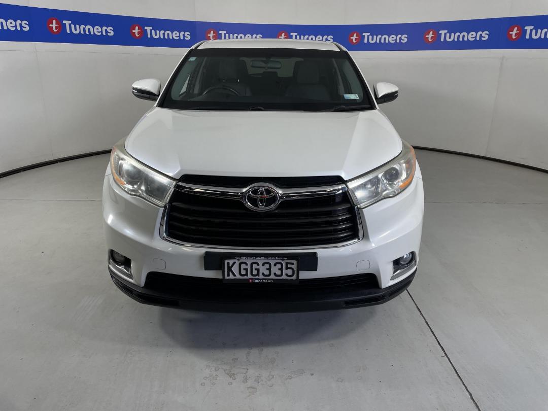 Photo '2' of Toyota Highlander