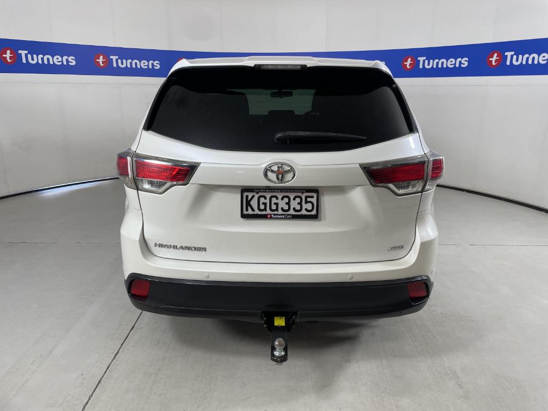 Photo '6' of Toyota Highlander