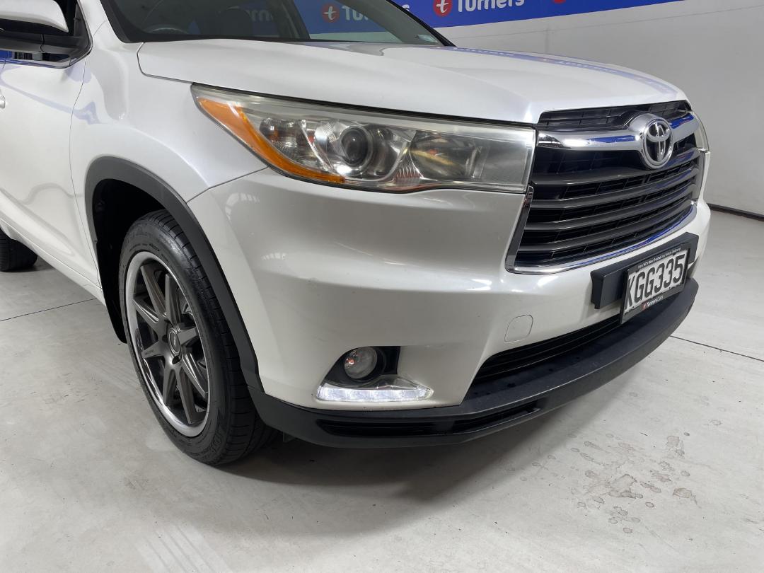 Photo '35' of Toyota Highlander
