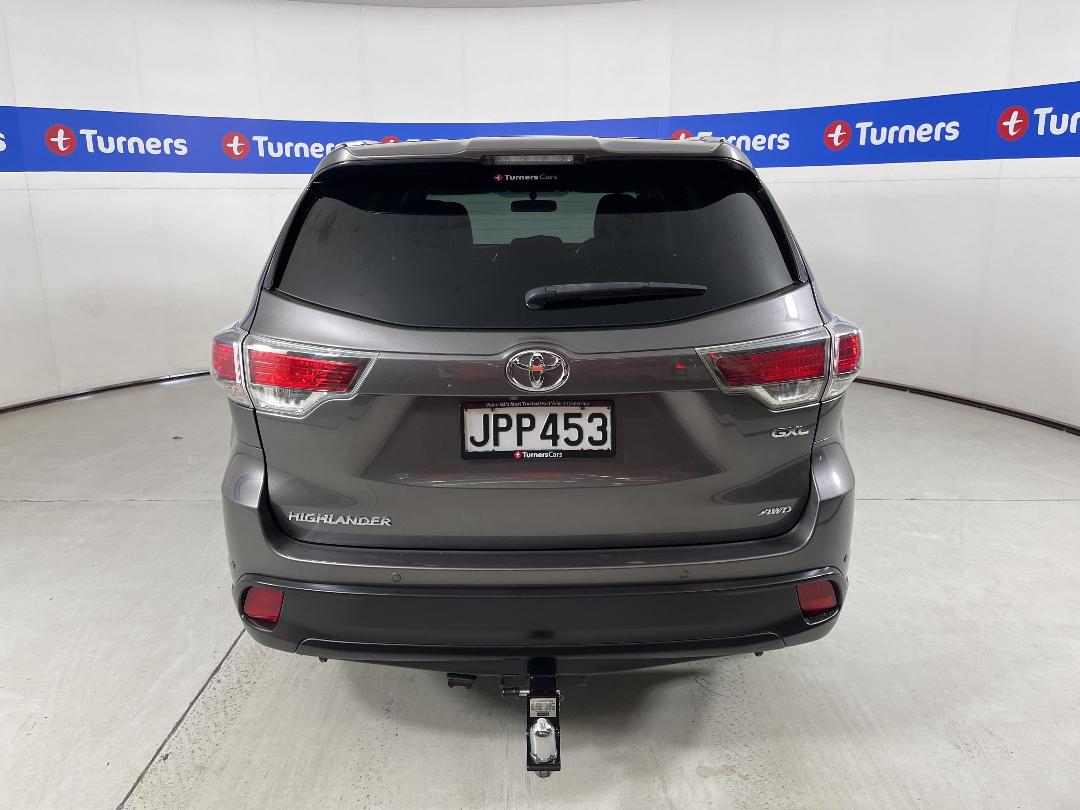 Photo '6' of Toyota Highlander