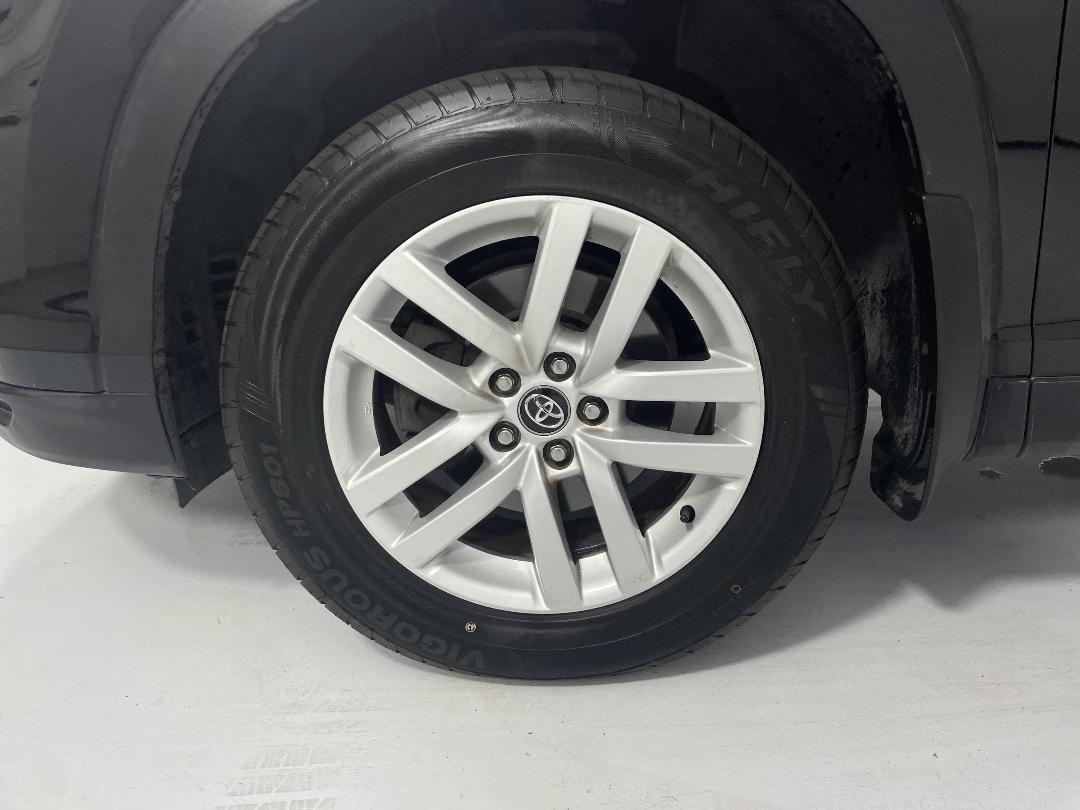 Photo '10' of Toyota Highlander