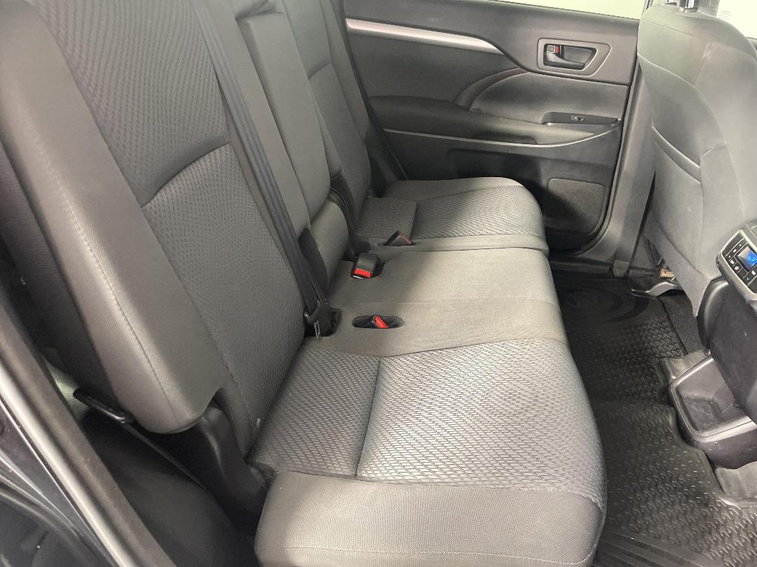 Photo '20' of Toyota Highlander