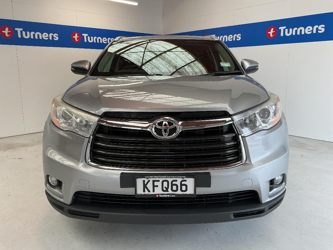 Photo '2' of Toyota Highlander