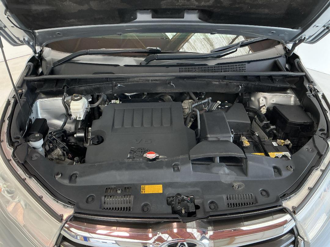 Photo '13' of Toyota Highlander