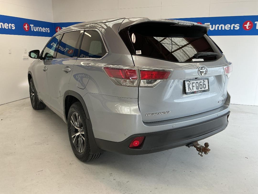 Photo '5' of Toyota Highlander