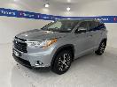 Thumbnail '4' of Toyota Highlander