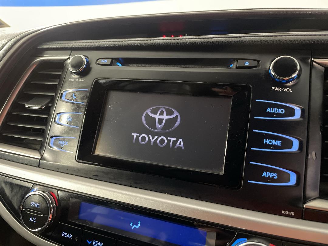 Photo '29' of Toyota Highlander