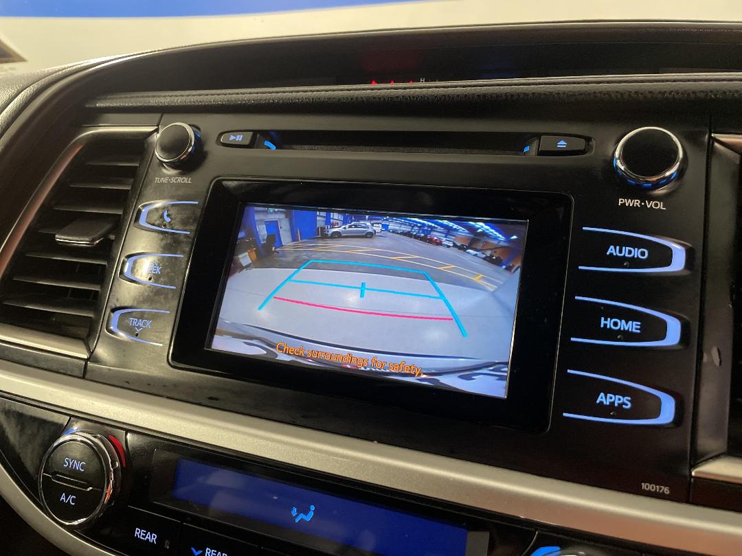 Photo '30' of Toyota Highlander