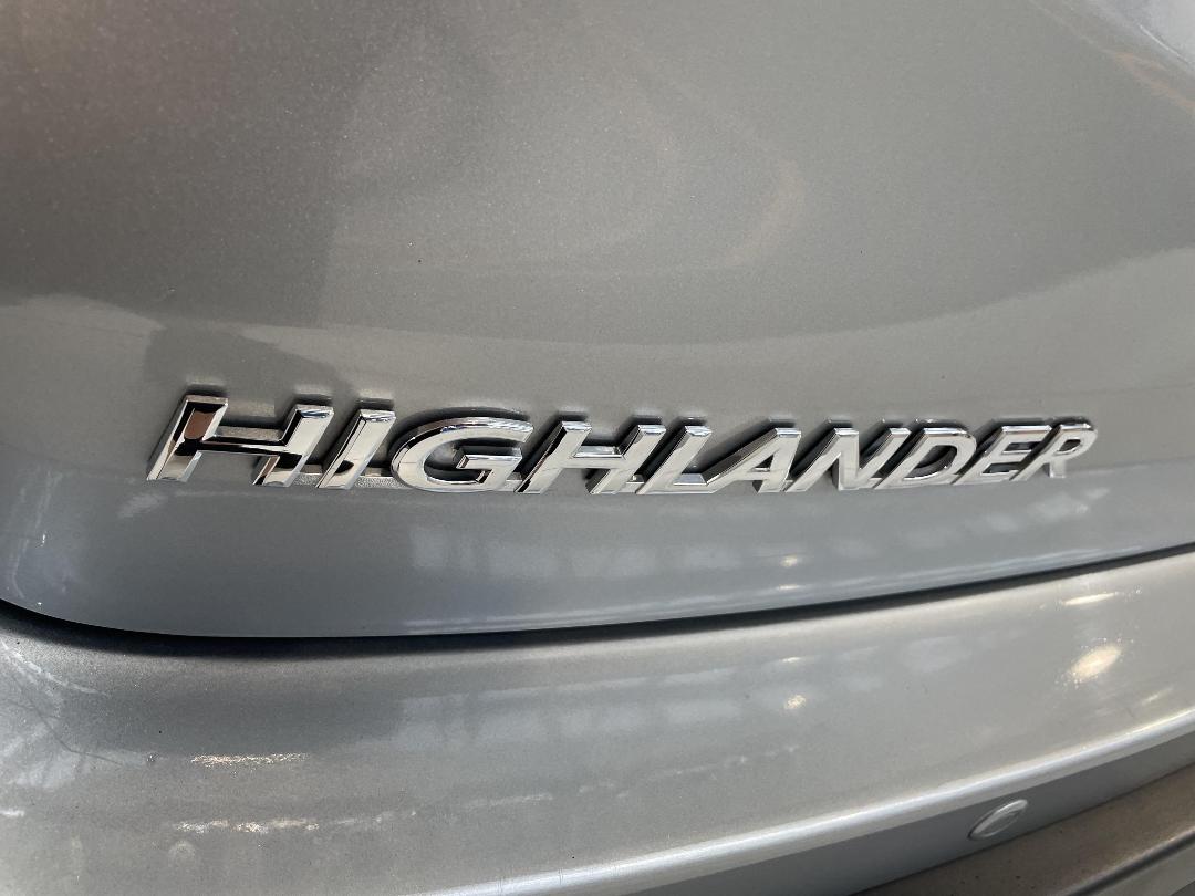 Photo '36' of Toyota Highlander