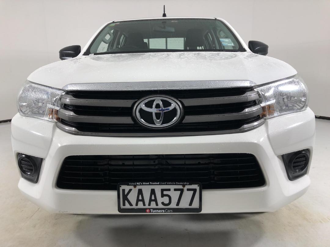 Photo '2' of Toyota Hilux Photo '2' of Toyota Hilux