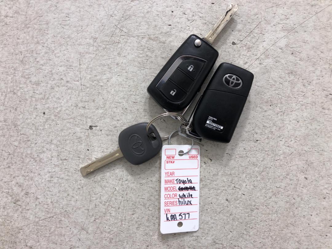 Photo '22' of Toyota Hilux Photo '22' of Toyota Hilux