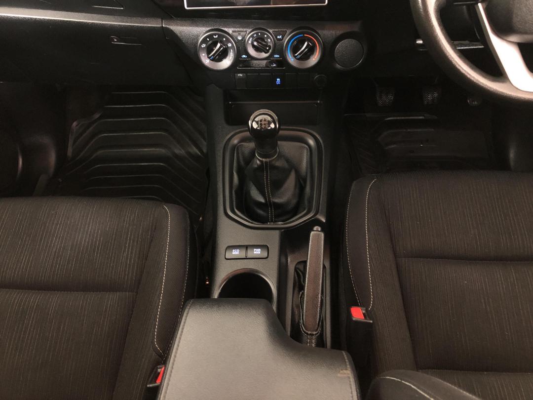 Photo '18' of Toyota Hilux Photo '18' of Toyota Hilux