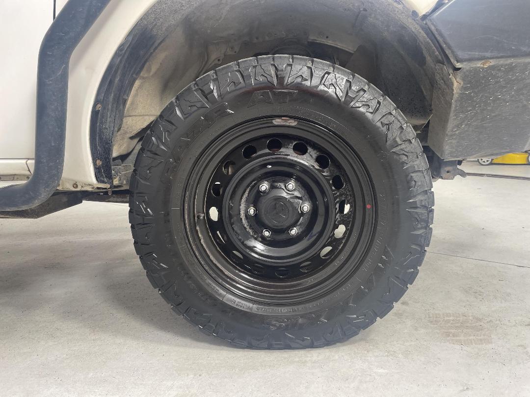 Photo '9' of Toyota Hilux Photo '9' of Toyota Hilux