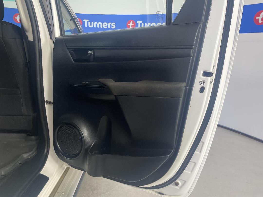 Photo '19' of Toyota Hilux Photo '19' of Toyota Hilux